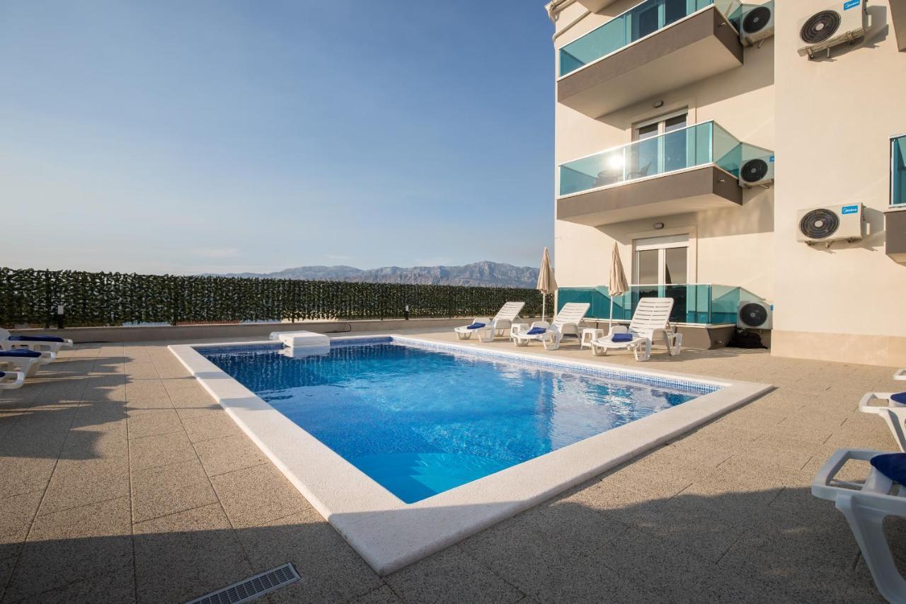 Apartments Blueview Postira Luaran gambar
